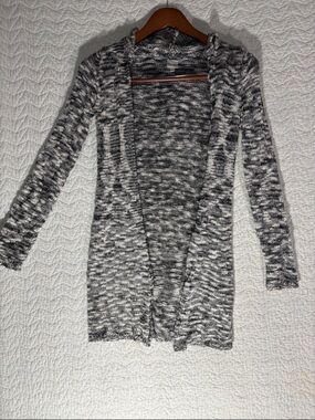 Mudd Marled Open-Front Cardigan - Black & White with hoodie Y2K